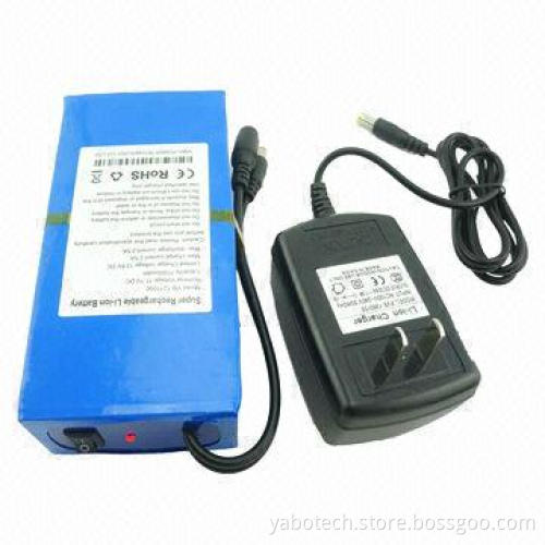 Rechargeable 4400mAh 4s2p 18650 Li-ion Battery Pack with 14.8V Voltage